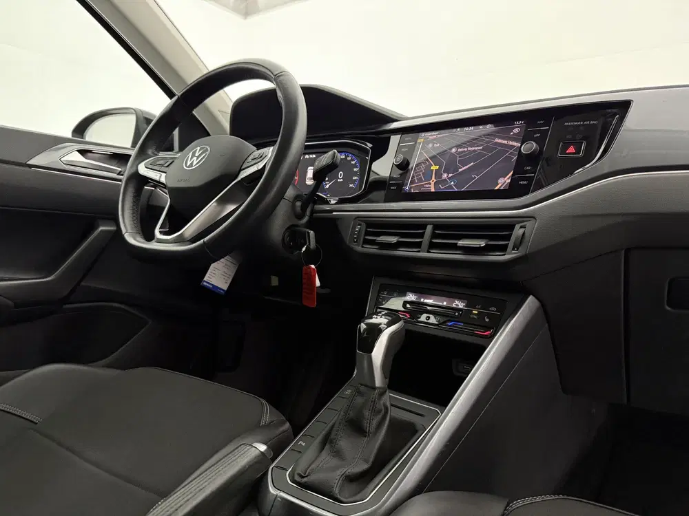 Volkswagen Taigo 1.0 TSI R-Line Business uit 2022, foto 4