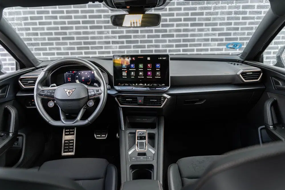 Cupra Leon 1.5 TSI e-Hybrid Business uit 2025, foto 3
