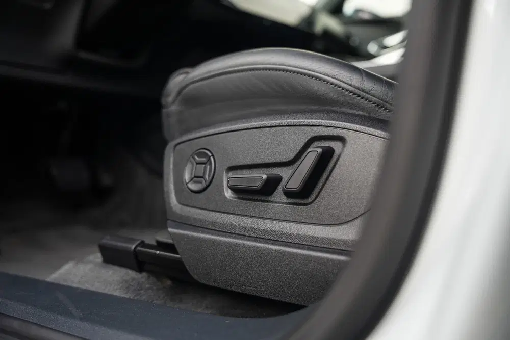 Audi e-tron Quattro 95 kWh 408 pk Advanced Pro Line Pl uit 2019, foto 15