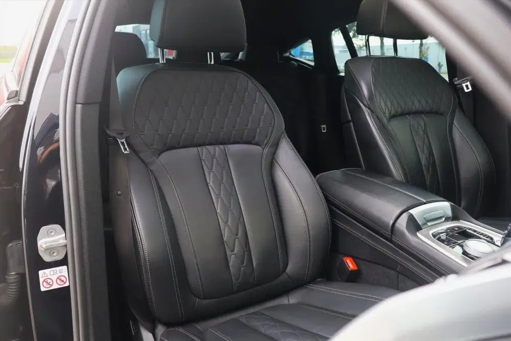BMW X6 (g06) xDrive40i M-SPORT 340pk uit 2020, foto 7