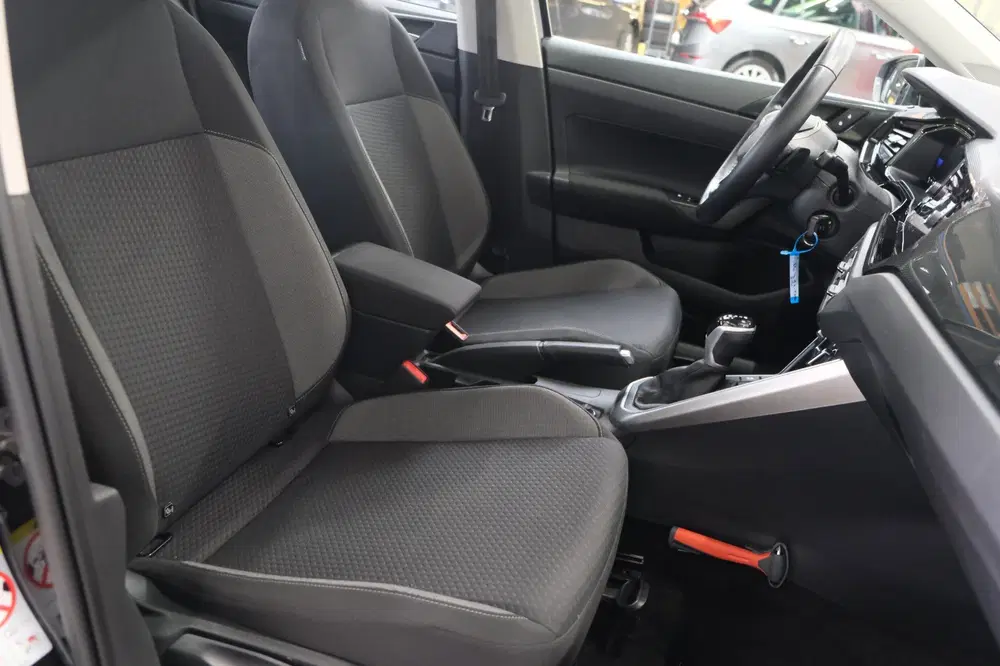 Volkswagen Polo 1.0 TSI Life Automaat uit 2022, foto 15