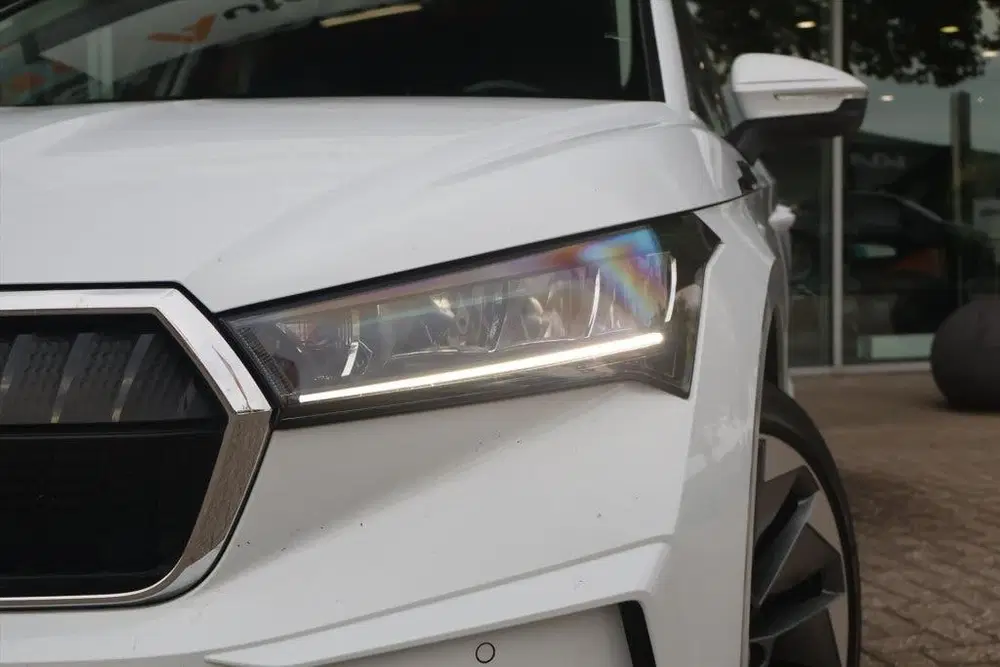 Skoda Enyaq 60 Elektromotor 180pk SoH 91% uit 2021, foto 5
