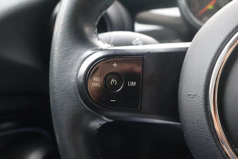 Mini One Mini 3-Deurs (f56) 1.5 One Business Editio uit 2022, foto 15