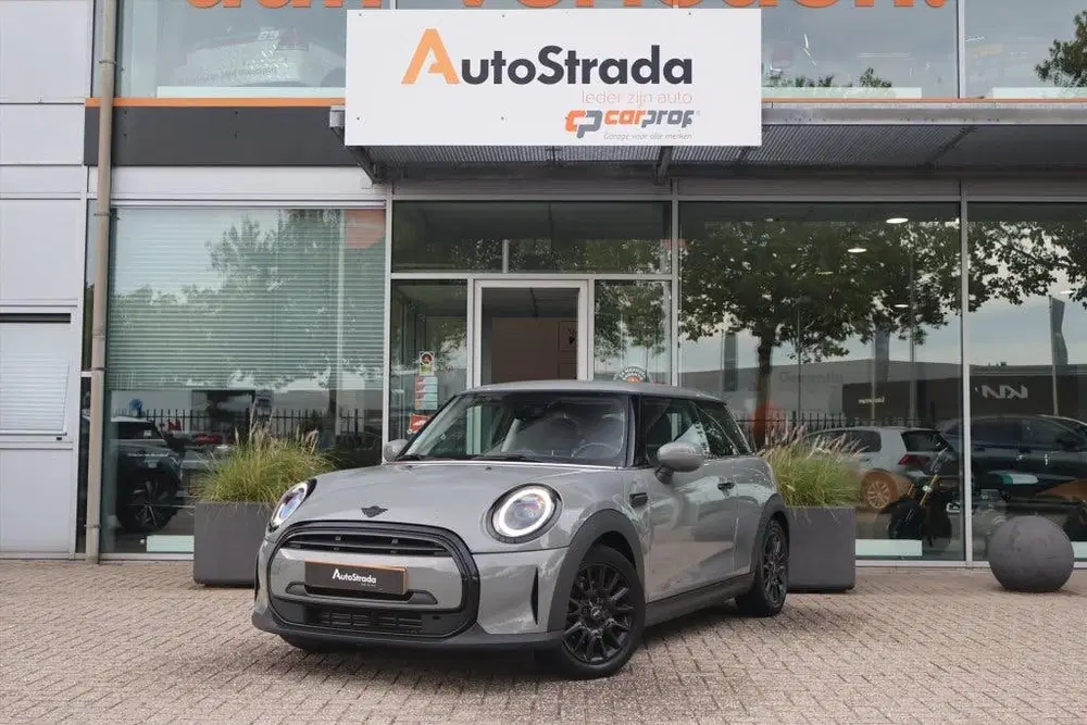 Mini One Mini 3-Deurs (f56) 1.5 One Business Editio uit 2022, foto 3