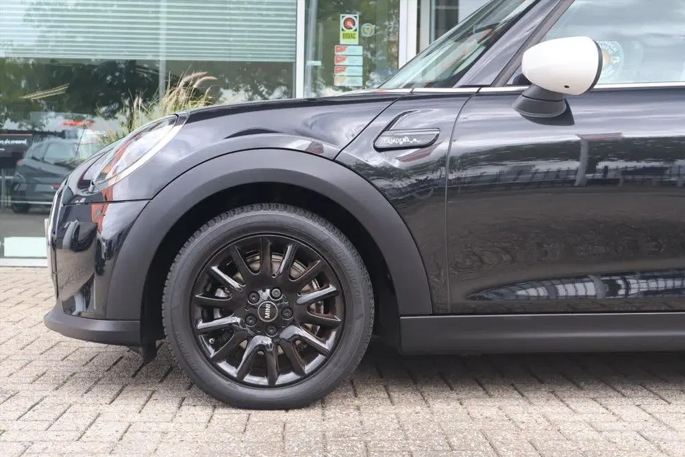 Mini Cooper Mini 5-Deurs (f55) 1.5 Cooper Camden 136pk uit 2023, foto 11