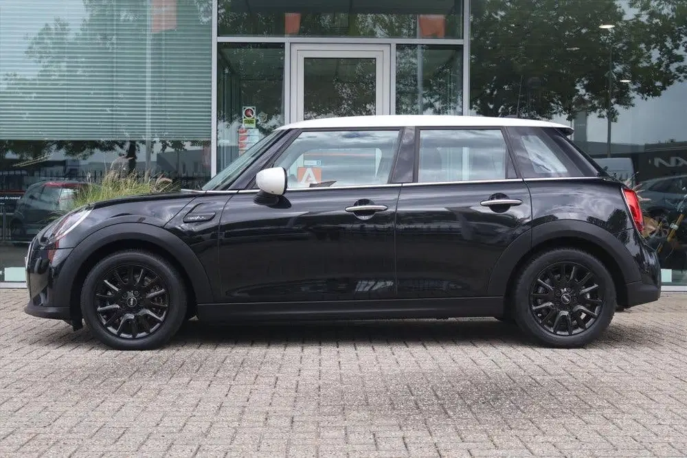 Mini Cooper Mini 5-Deurs (f55) 1.5 Cooper Camden 136pk uit 2023, foto 7