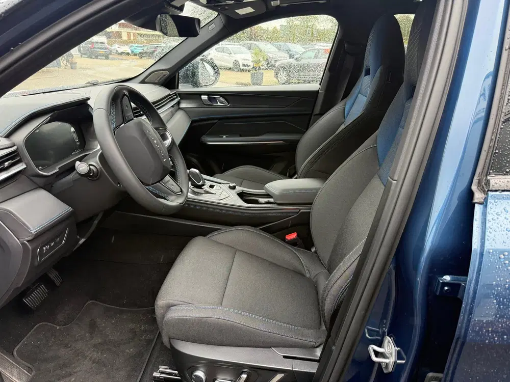 Lynk & Co 01 1.5 uit 2024, foto 8