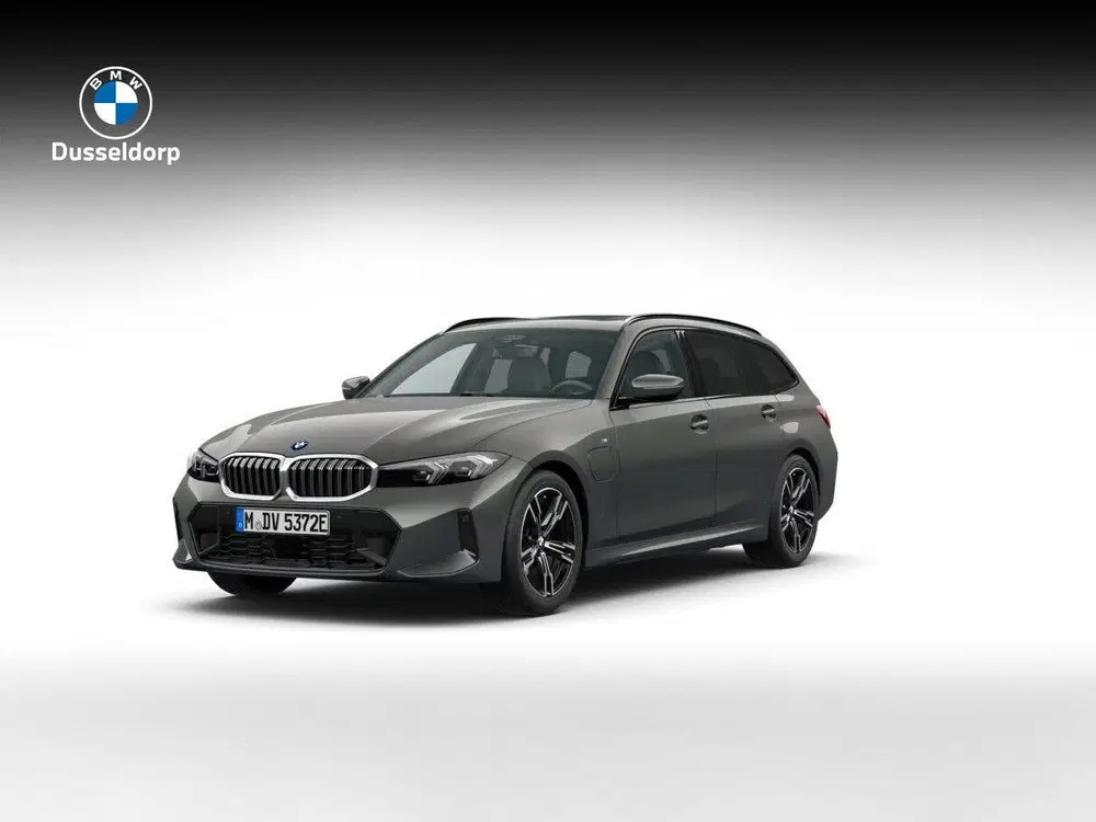 BMW 3-serie Touring 330e M Sport Edition M Sport uit 2026