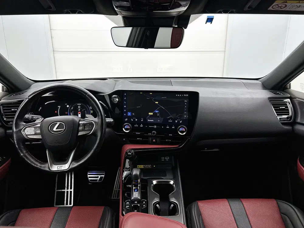 Lexus NX 450h+ AWD F Sport Line uit 2022, foto 5