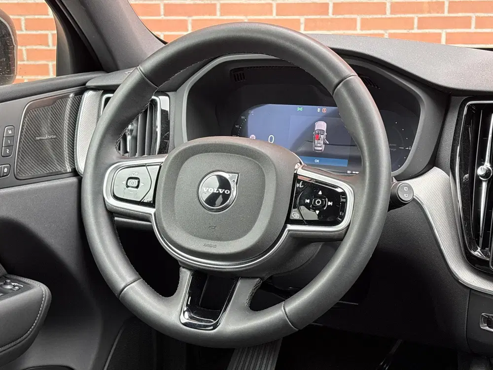 Volvo XC60 2.0 T6 Plug-in hybrid AWD Plus Black Editi uit 2026, foto 12