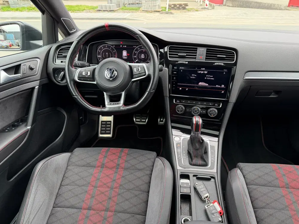 Volkswagen Golf Golf 2.0 TSI GTI TCR 290PK 2019 Bomvol uit 2019, foto 14