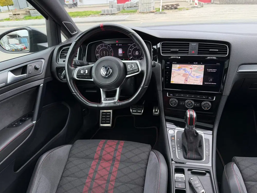 Volkswagen Golf Golf 2.0 TSI GTI TCR 290PK 2019 Bomvol uit 2019, foto 15