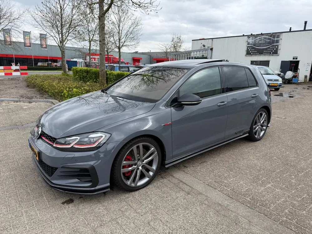 Volkswagen Golf Golf 2.0 TSI GTI TCR 290PK 2019 Bomvol uit 2019, foto 2