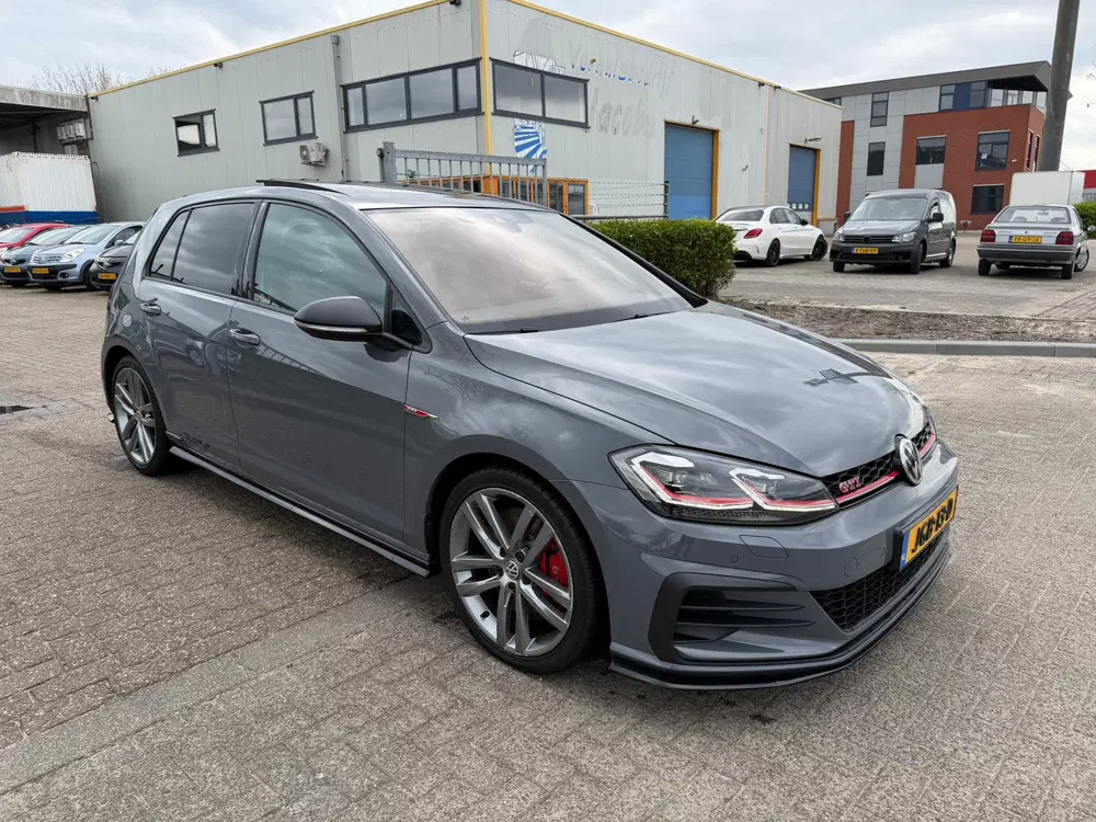 Volkswagen Golf Golf 2.0 TSI GTI TCR 290PK 2019 Bomvol uit 2019, foto 3