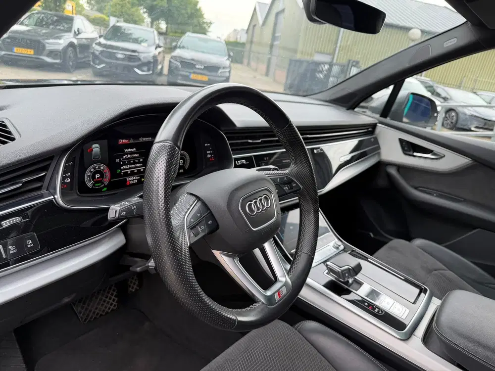 Audi Q7 55 TFSI e quattro Pro Line S Panoramadak L uit 2022, foto 11