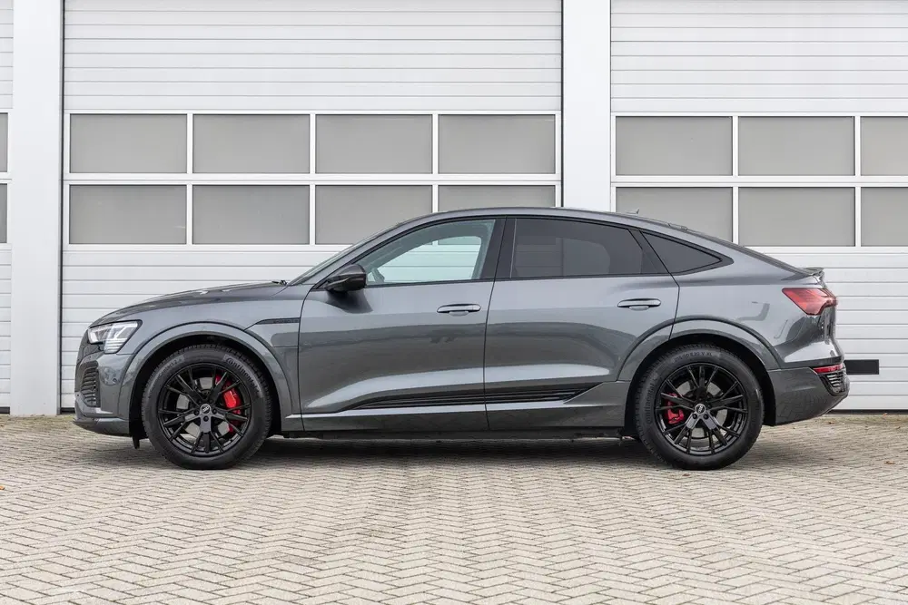 Audi Q8 50 340pk quattro S edition 95 kWh uit 2023, foto 14