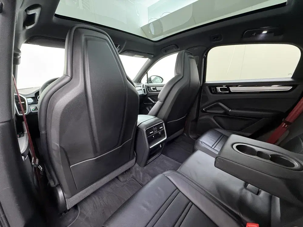 Porsche Cayenne Cayenne Coupé 3.0 Panoramadak Luchtvering uit 2021, foto 14
