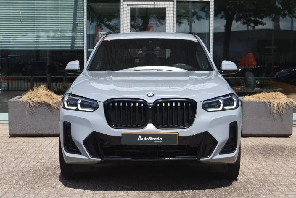 BMW X3 (g01) xDrive20i M-Sport 184pk uit 2022, foto 12