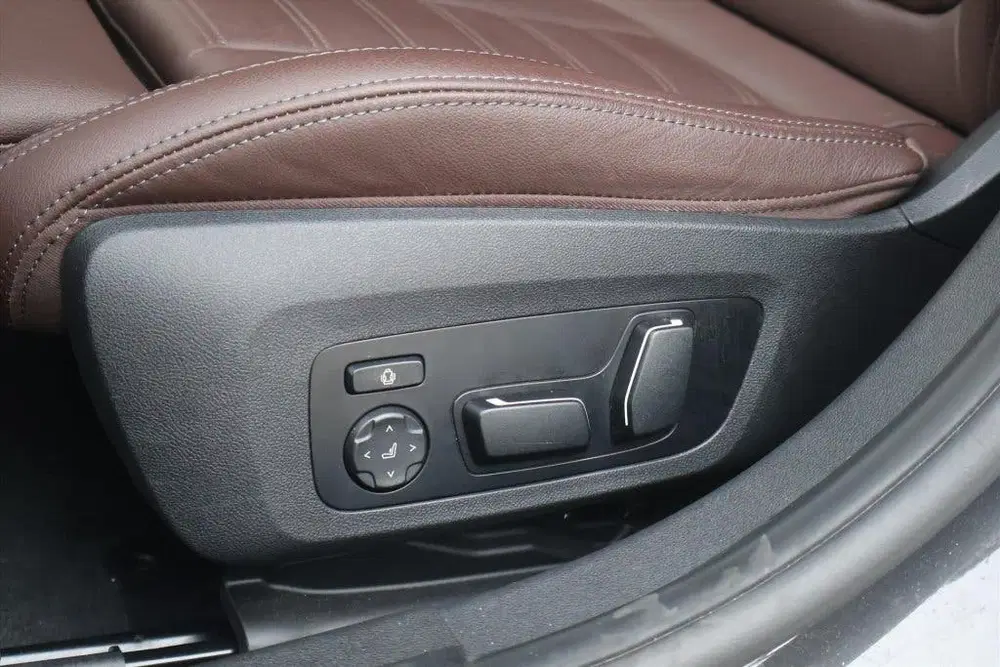 BMW 3-serie (g21) 320e M-Sport 204pk uit 2024, foto 9