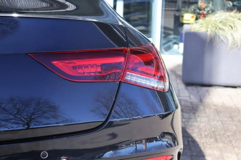 Mercedes-Benz CLA Mercedes CLA Coupé 180 AMG-Line Pano uit 2021, foto 13