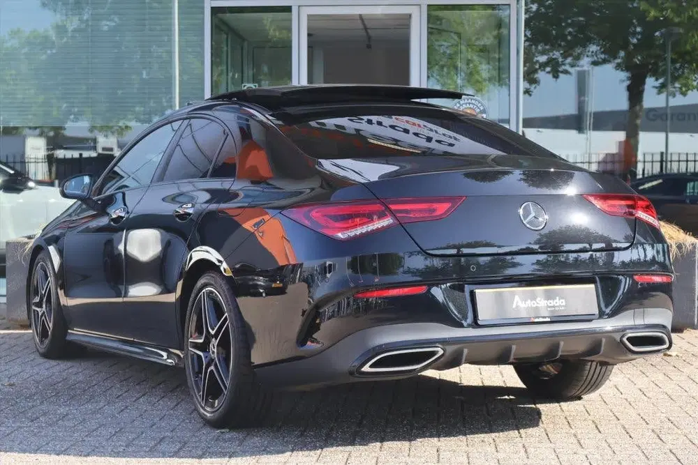 Mercedes-Benz CLA Mercedes CLA Coupé 180 AMG-Line Pano uit 2021, foto 2