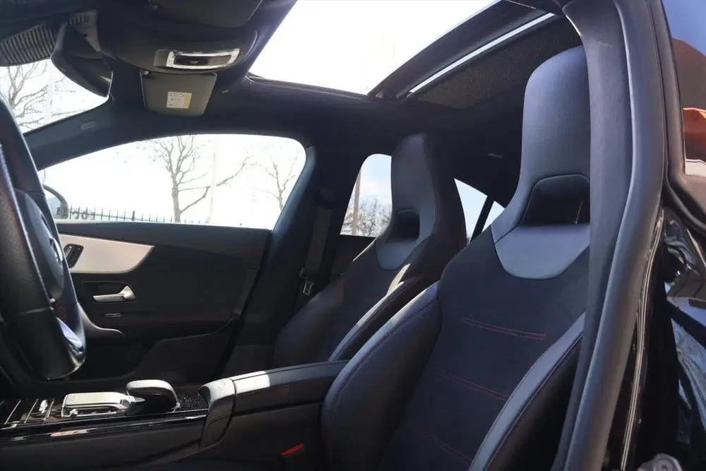 Mercedes-Benz CLA Mercedes CLA Coupé 180 AMG-Line Pano uit 2021, foto 5