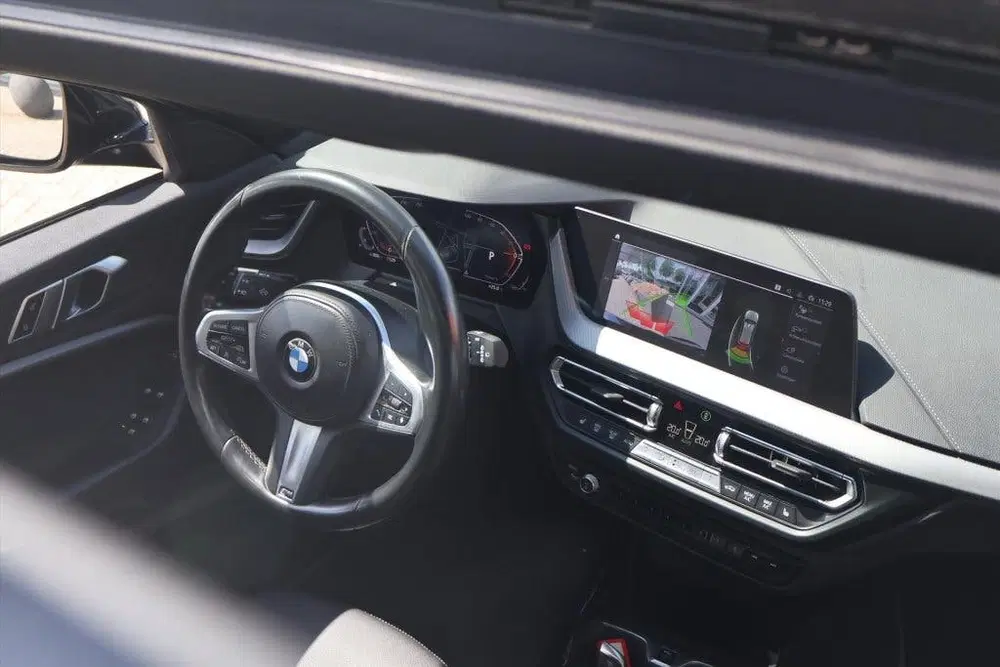 BMW 1-serie (f40) 118i SportLine uit 2022, foto 6