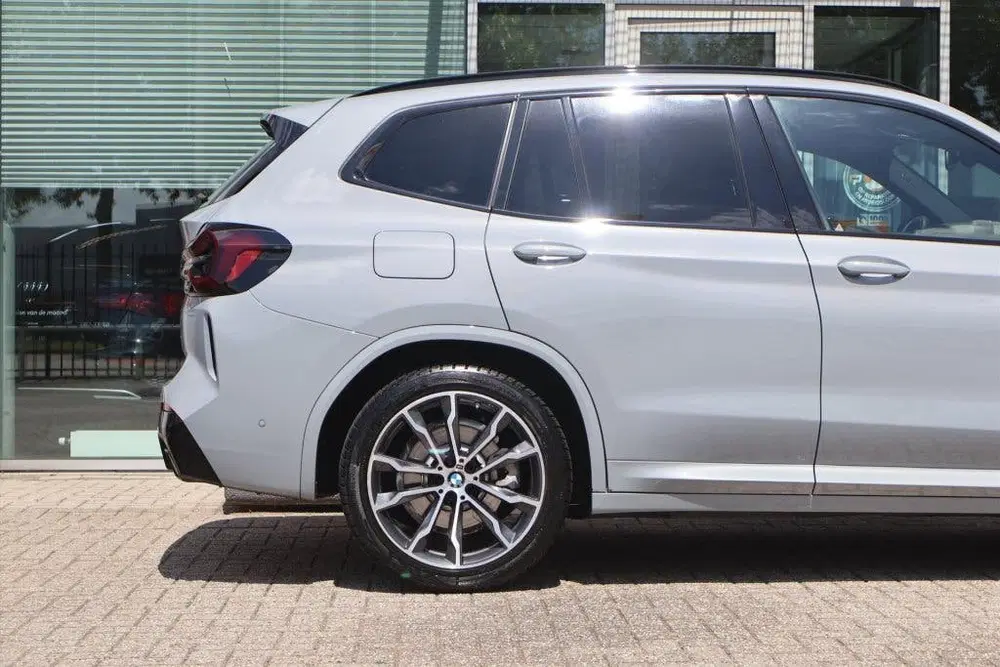 BMW X3 (g01) xDrive20i M-Sport 184pk uit 2022, foto 9