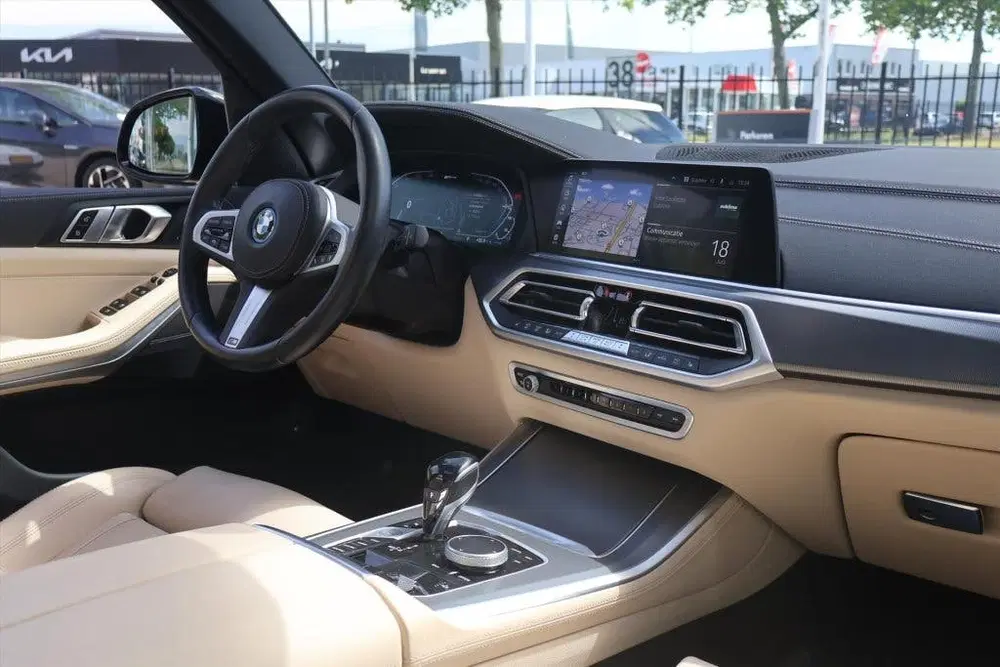 BMW X5 (g05) xDrive45e M-Sport 394pk uit 2022, foto 8