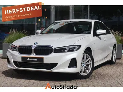 BMW 3-serie (g20) 320e High Executive 204pk uit 2024