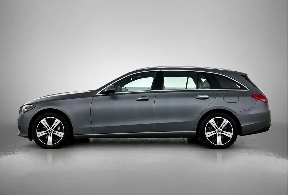 Mercedes-Benz C-Klasse 300 e Plug-In Hybride Luxury uit 2022, foto 3