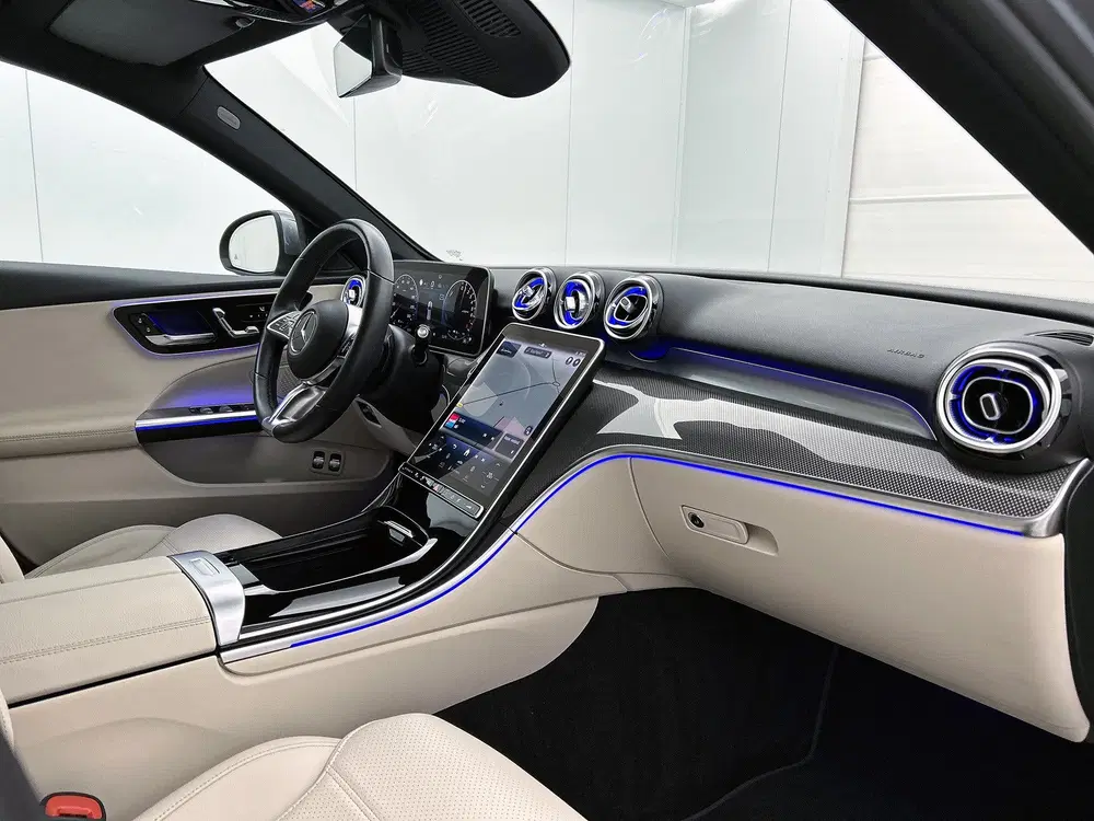 Mercedes-Benz C-Klasse 300 e Plug-In Hybride Luxury uit 2022, foto 6
