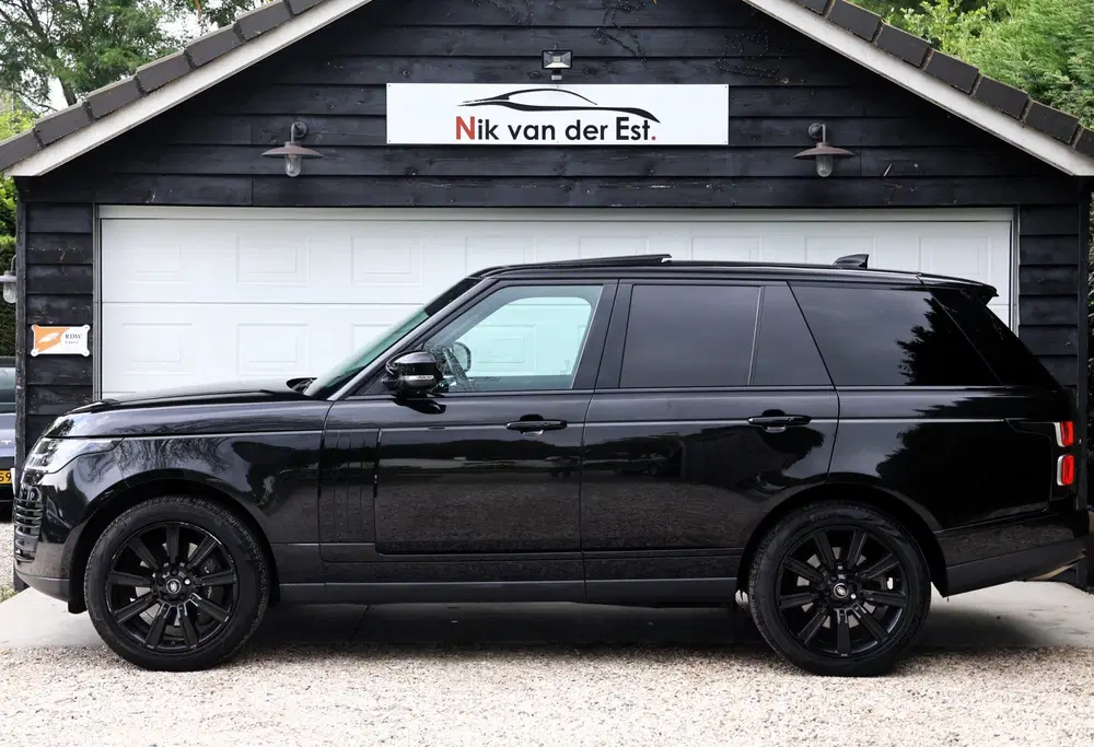 Land Rover Range Rover P400e Vogue-Pano-Trekhaak-DealerOH-Me uit 2019, foto 3