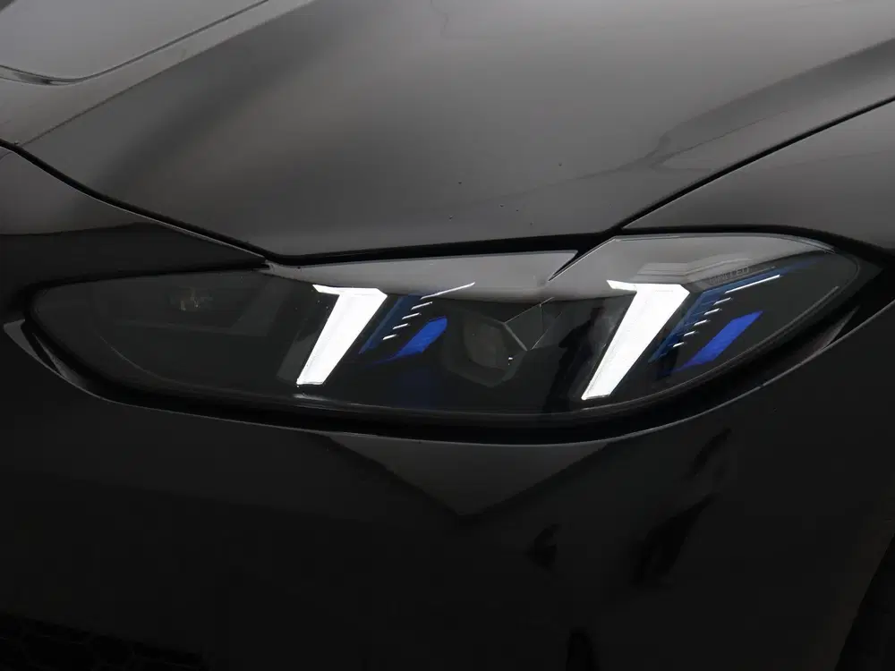BMW M3 Touring xDrive Competition M Carbon-kerami uit 2026, foto 13