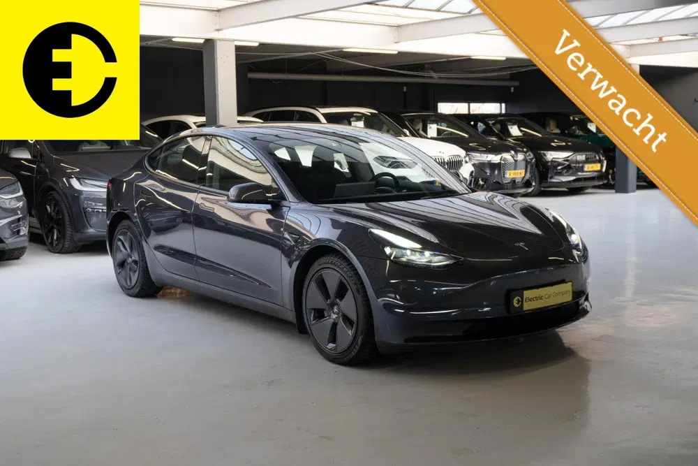 Tesla Model 3 Long Range AWD 75 kWh uit 2022, foto 10