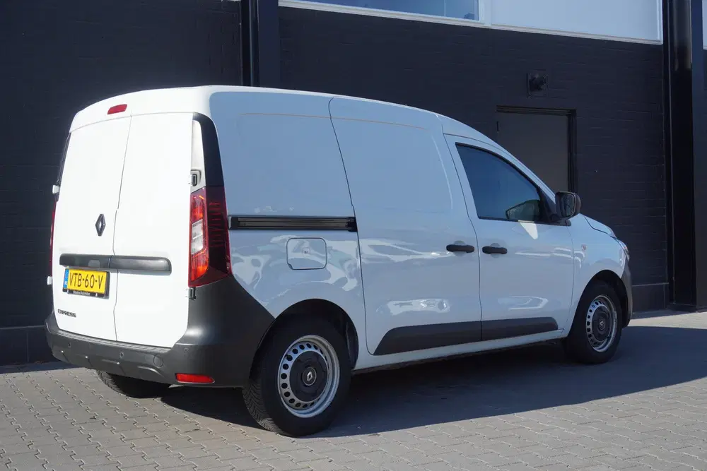 Renault Express 1.5 dCi EURO 6 uit 2023, foto 2