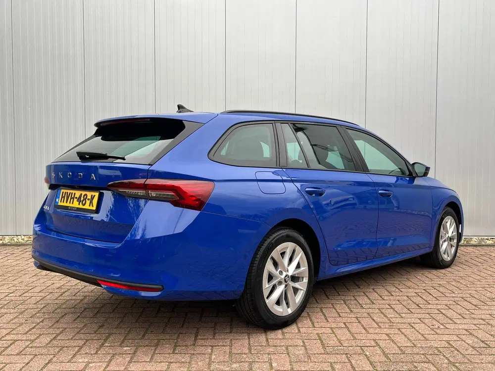 Skoda Octavia 1.5 TSI MHEV Business Edition Plus uit 2025, foto 2