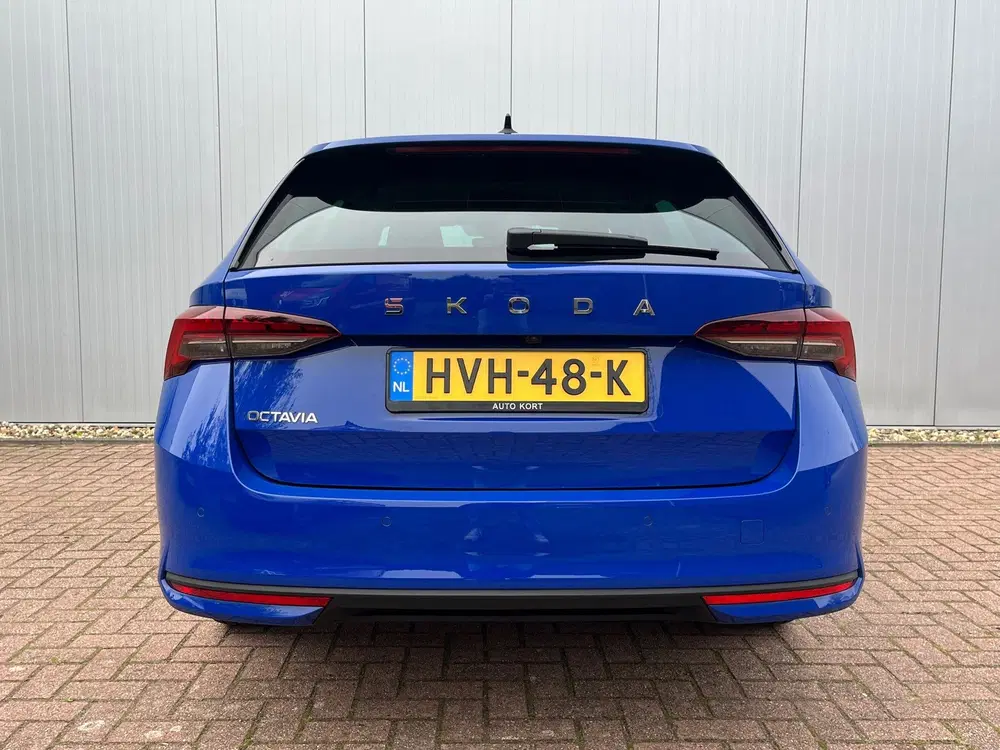 Skoda Octavia 1.5 TSI MHEV Business Edition Plus uit 2025, foto 8