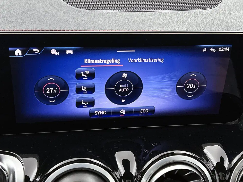 Mercedes-Benz EQB 250+ AMG Line 7p. 71 kWh uit 2024, foto 11
