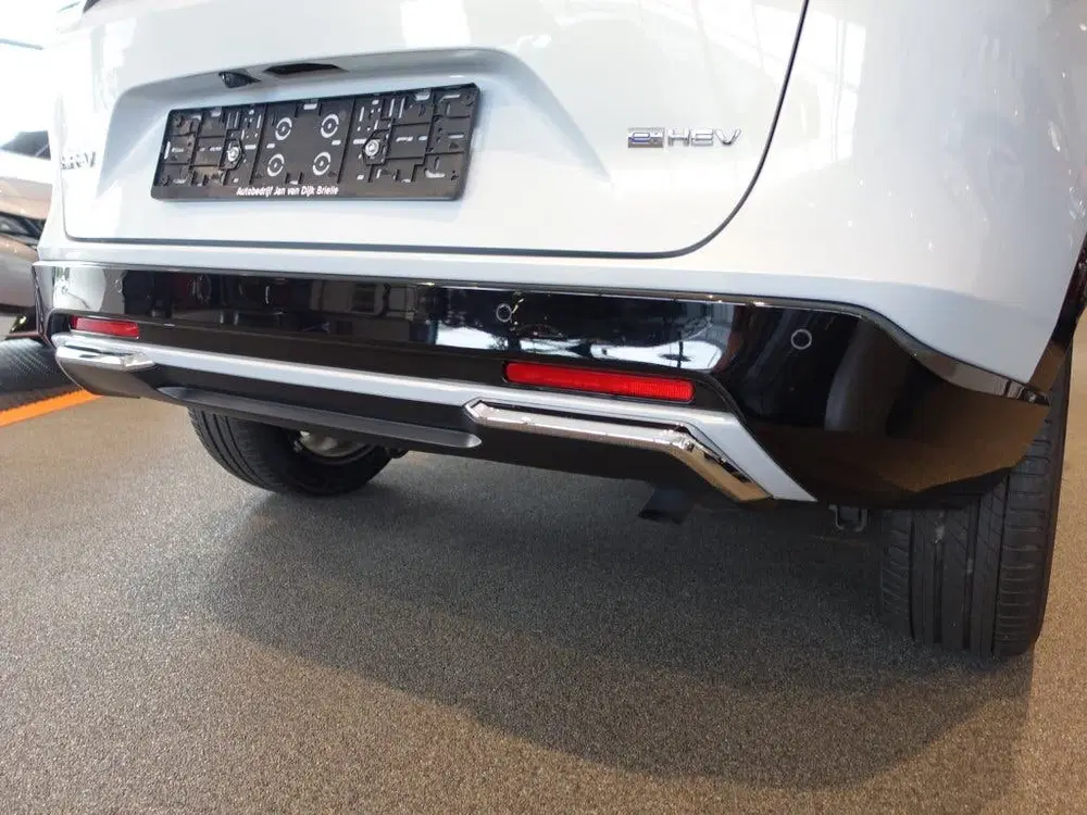 Honda HR-V 1.5 i-MMD 131pk CVT Advance Zwarte Grille uit 2024, foto 11