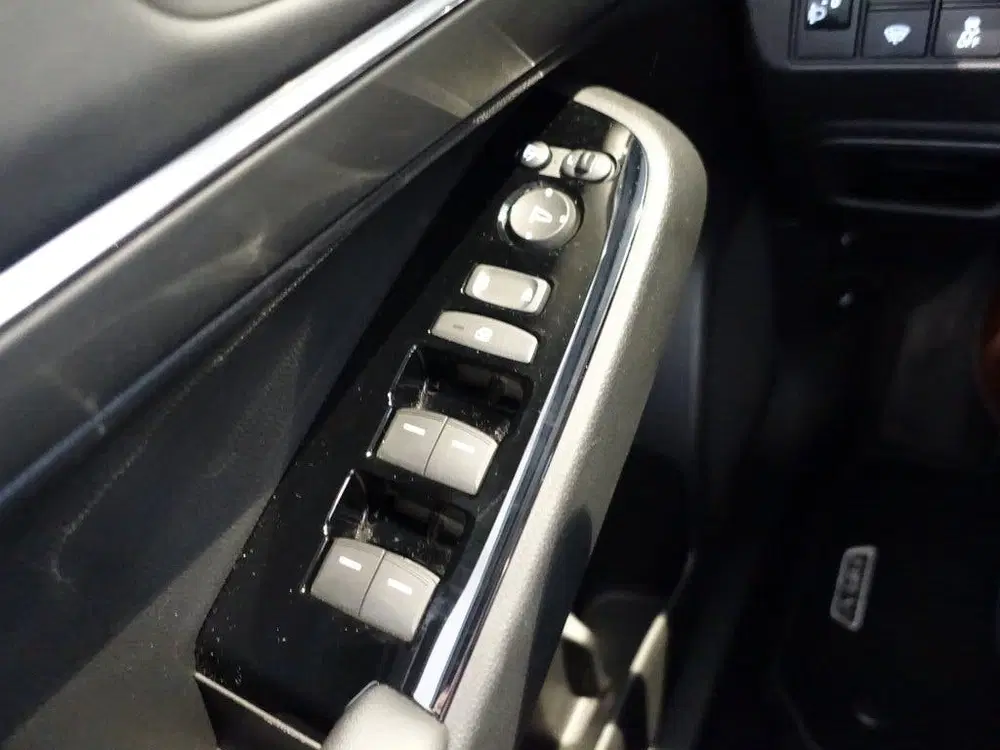 Honda HR-V 1.5 i-MMD 131pk CVT Advance Zwarte Grille uit 2024, foto 12