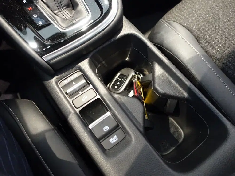Honda HR-V 1.5 i-MMD 131pk CVT Advance Zwarte Grille uit 2024, foto 13