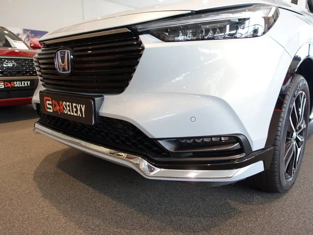 Honda HR-V 1.5 i-MMD 131pk CVT Advance Zwarte Grille uit 2024, foto 9