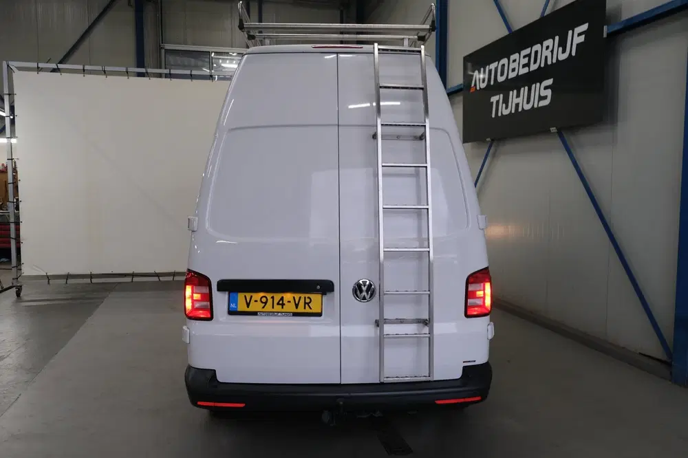 Volkswagen Transporter 2.0 TSI 150PK L2H2 Highline uit 2019, foto 11