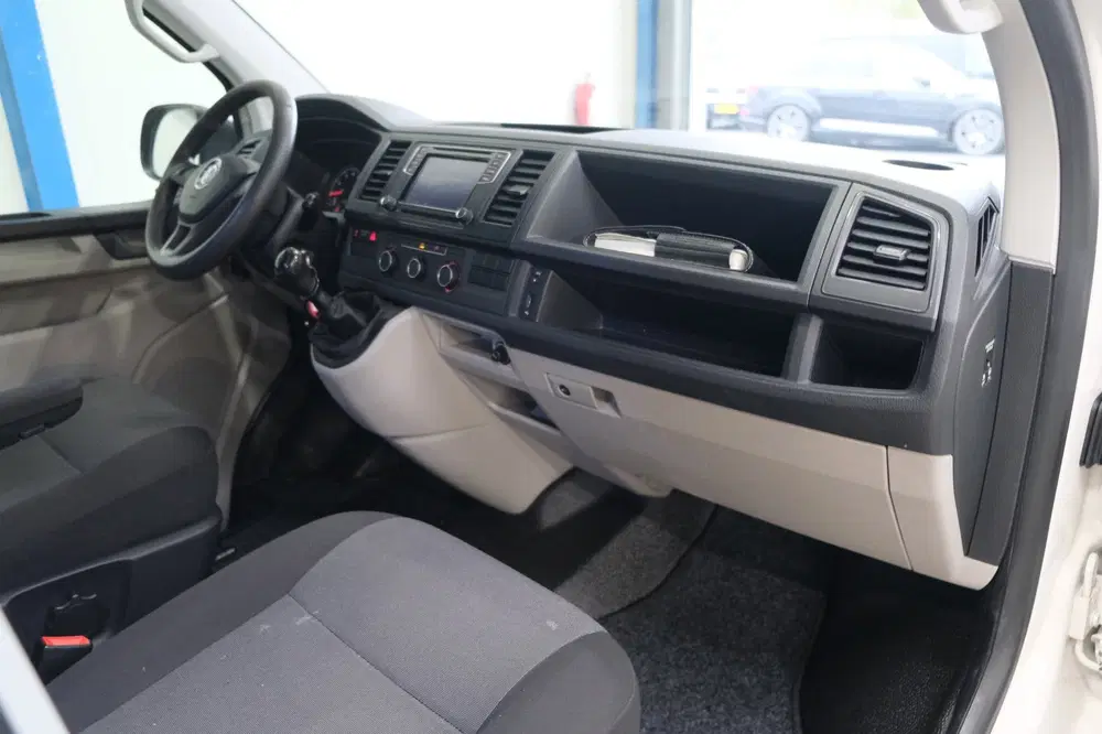 Volkswagen Transporter 2.0 TSI 150PK L2H2 Highline uit 2019, foto 8