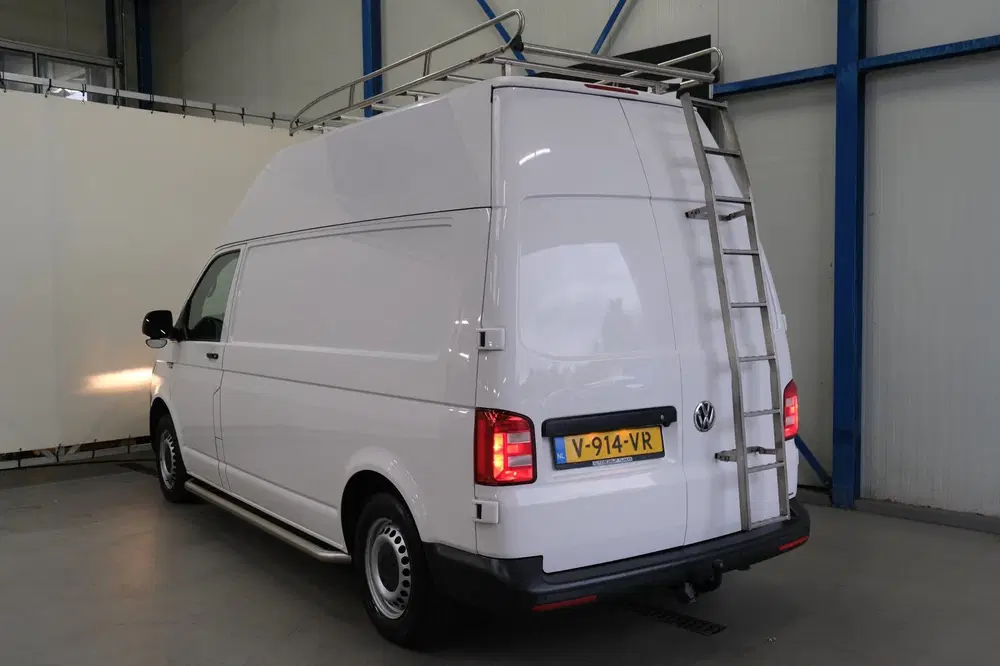 Volkswagen Transporter 2.0 TSI 150PK L2H2 Highline uit 2019, foto 9
