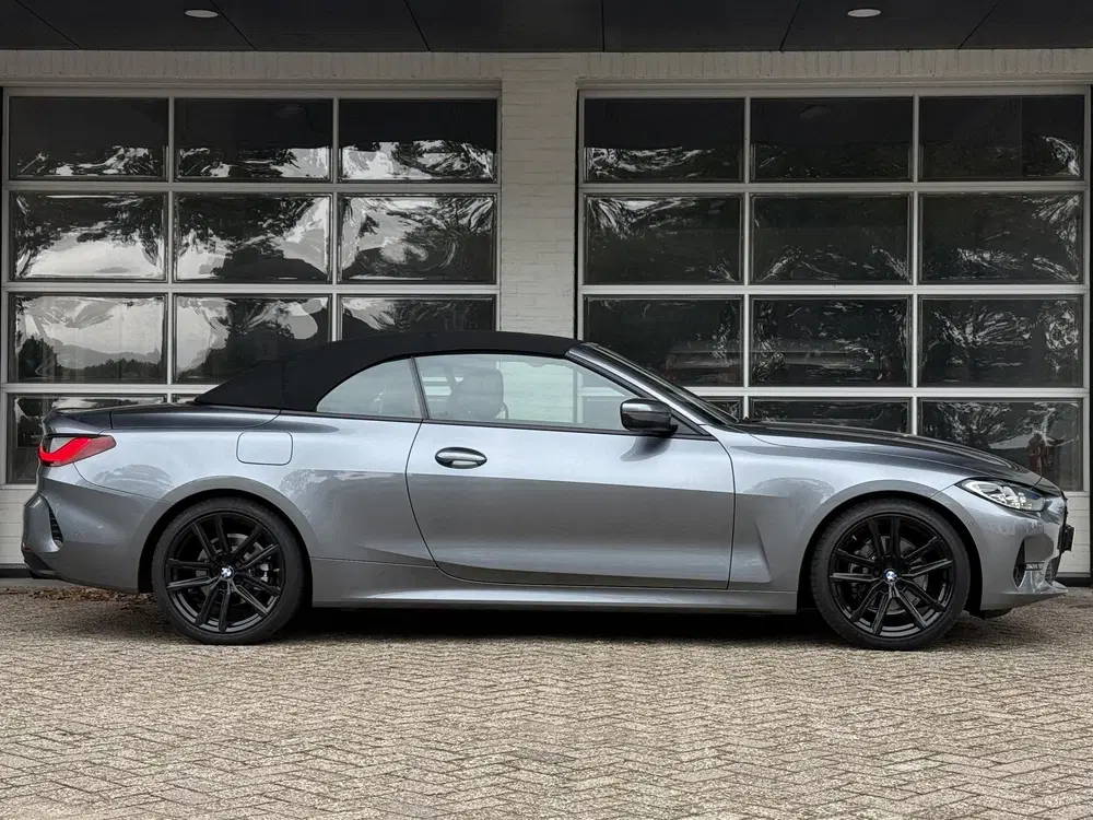 BMW 4-serie 420i High Executive uit 2021, foto 11