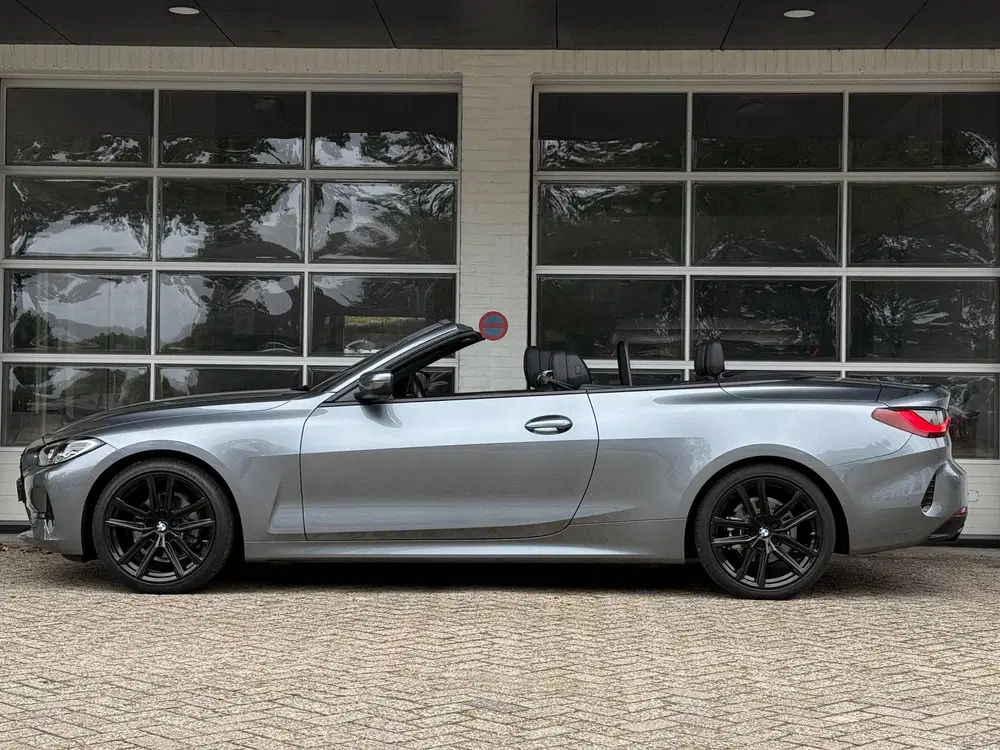 BMW 4-serie 420i High Executive uit 2021, foto 3