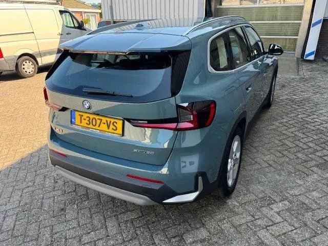 BMW iX1 XDrive30 Launch Edition 67 kWh uit 2023, foto 5