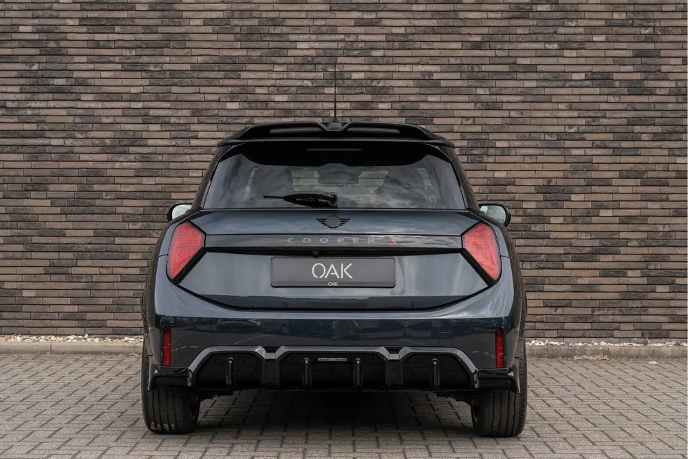 Mini John Cooper Works 2.0 Cooper S John Cooper Works XL uit 2024, foto 10